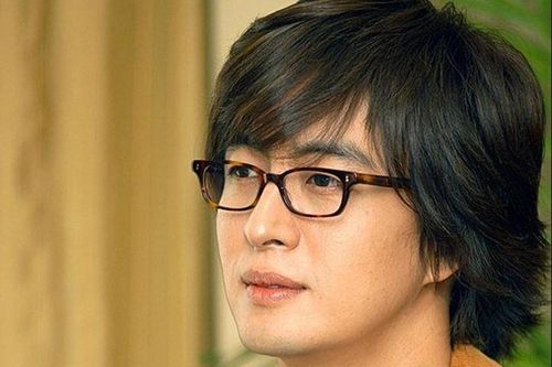 Báo Hàn đưa tin 'ông hoàng' Bae Yong Joon giải nghệ
