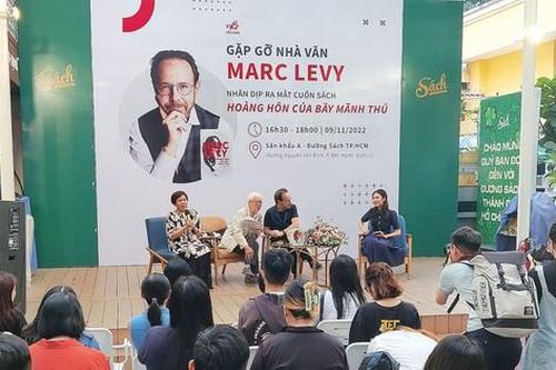 Khi nhà văn nước ngoài đến Việt Nam
