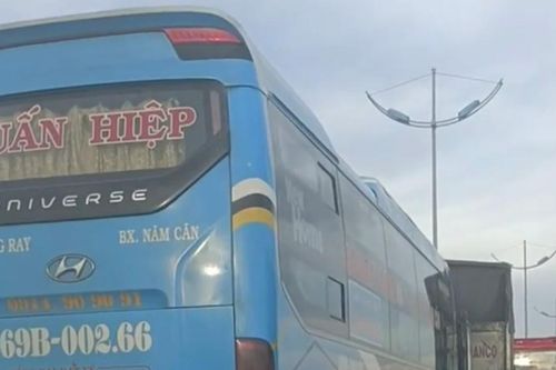 Va chạm liên hoàn trên cao tốc TP Hồ Chí Minh - Trung Lương làm giao thông ùn tắc trên 4km