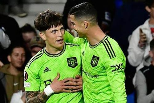Ronaldo không tham dự trận Fulham vs MU