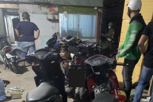 Tìm ra nhóm đối tượng trộm loạt xe máy của sinh viên khi đi xem 'đại nhạc hội' tại ký túc xá