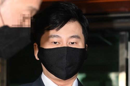 Yang Hyun Suk đối diện án 3 năm tù giam