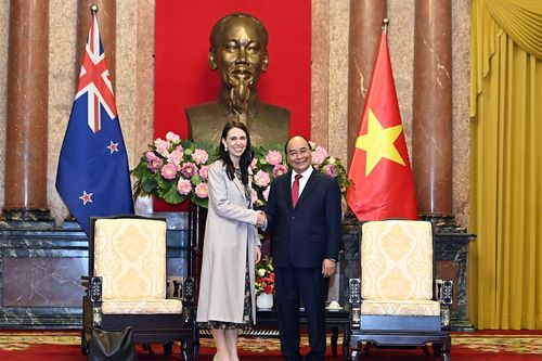 Chủ tịch nước Nguyễn Xuân Phúc tiếp thủ tướng New Zealand