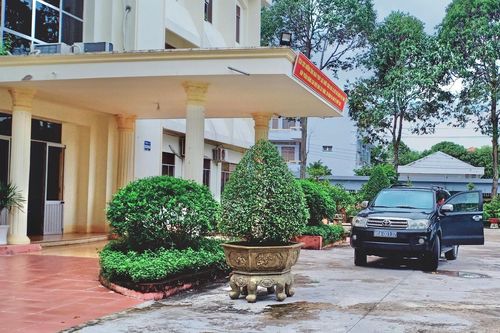 Khám xét nơi làm việc của Phó Chánh án Tòa án nhân dân tỉnh Bạc Liêu