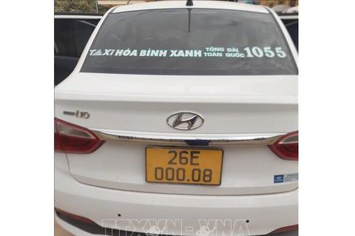 Điện Biên: Đã xác định được danh tính lái xe taxi tử vong bất thường trong xe