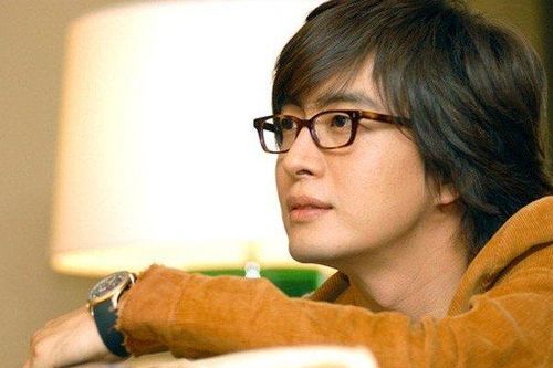 Xuất hiện thông tin 'ông trùm làng giải trí' Bae Yong Joon giải nghệ