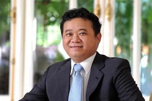 Sếp lớn vung tiền gom mua cổ phiếu để cứu giá