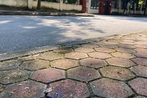Hà Nội: Hoãn phiên tòa xử hai bố con đánh chết người