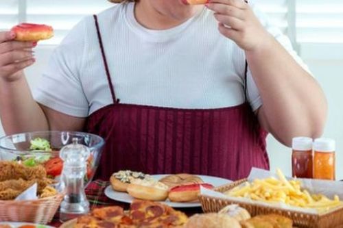 Chế độ ăn ít protein có thể là nguyên nhân dẫn đến thừa cân, béo phì