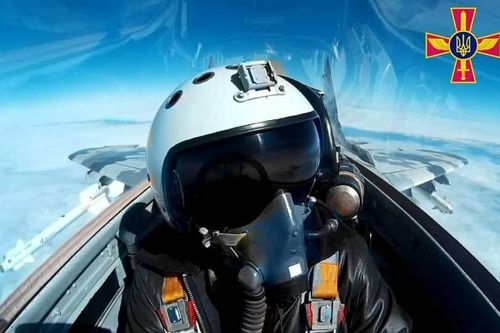Tiêm kích Su-35 Nga bắn hạ cùng lúc 2 chiến đấu cơ MiG-29 và Su-25 Ukraine?