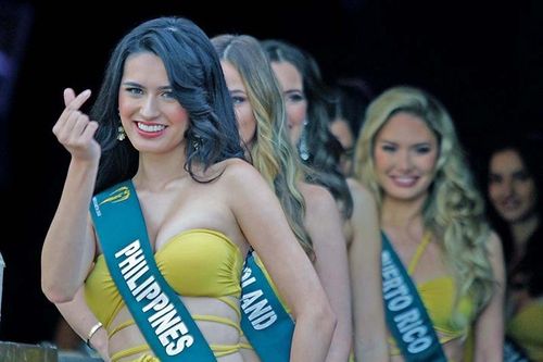 Thí sinh Hoa hậu Trái Đất 2022 diễn bikini