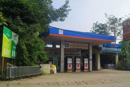 Thiếu xăng dầu ở Cao Bằng ảnh hưởng lớn đến sản xuất và đời sống nhân dân