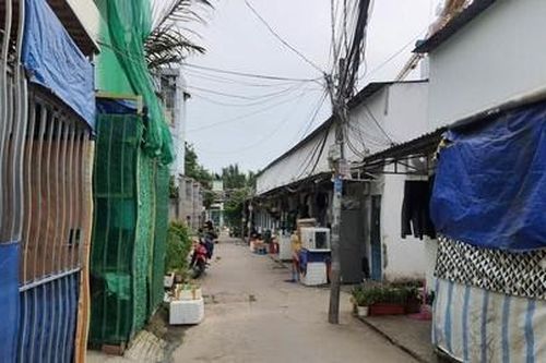 Bắt khẩn cấp nghi phạm bạo hành bé gái 17 tháng tuổi tử vong ở TPHCM