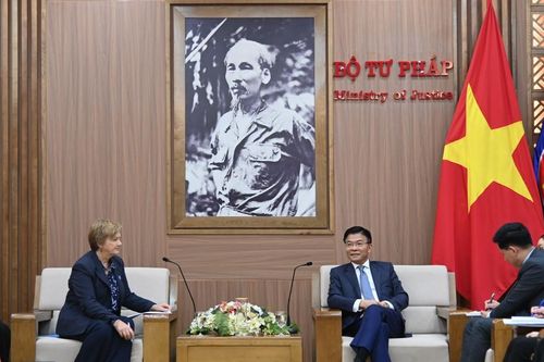 Bộ trưởng Bộ Tư pháp tiếp Trưởng đại diện UNICEF tại Việt Nam