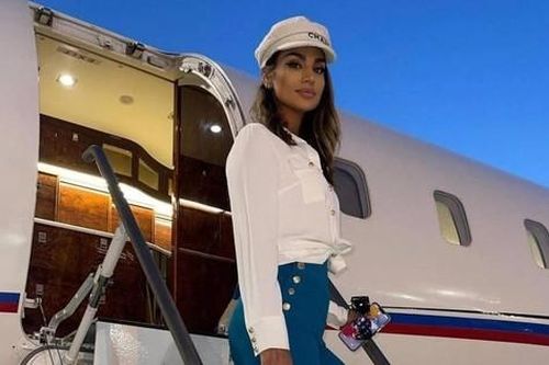 Cuộc sống tràn ngập kim cương, đồ hiệu của giới siêu giàu Dubai