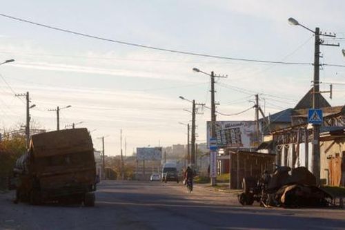 Giành lại Kherson, Ukraine tuyên bố 'không để tiền tuyến đóng băng'