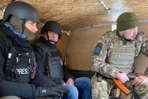 Phóng viên viết thư gửi chính quyền Ukraine, kêu gọi cho phép đưa tin từ Kherson