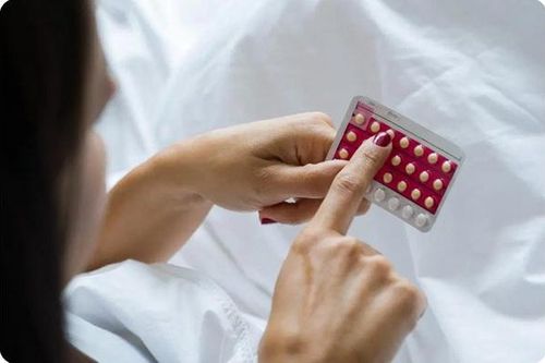 Thuyên tắc phổi vì uống thuốc tránh thai liên tục suốt 4 năm