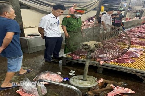 Phát hiện 2 cơ sở giết mổ trái phép