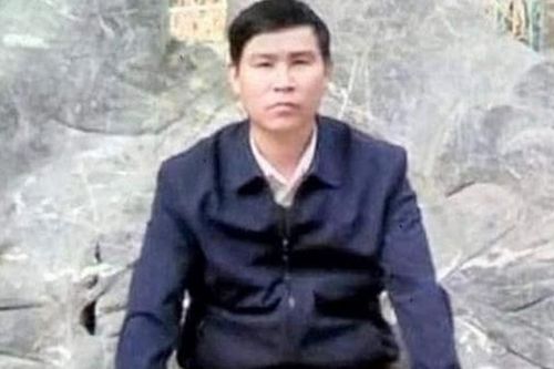 Lấy mẫu xét nghiệm thi thể nghi là đối tượng chém mẹ vợ tử vong