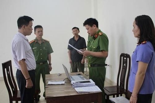Lừa góp vốn đầu tư bất động sản, nguyên Chủ tịch phường chiếm đoạt gần 29 tỉ đồng
