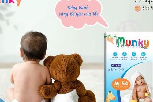 Munky Nhật Bản - chất liệu bông cao cấp mềm mịn và thấm hút vượt trội mang đến cho bé yêu nhà bạn cảm giác thoải mái nhất
