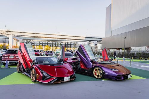 Dàn siêu xe Lamborghini quy tụ tại Nhật Bản