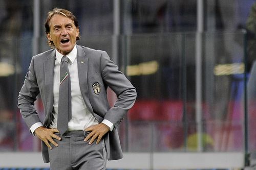 HLV Mancini thấy đau đớn khi Italy vắng mặt tại World Cup 2022