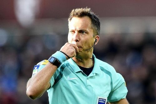 Trọng tài Ligue 1 chết trong lúc tập luyện