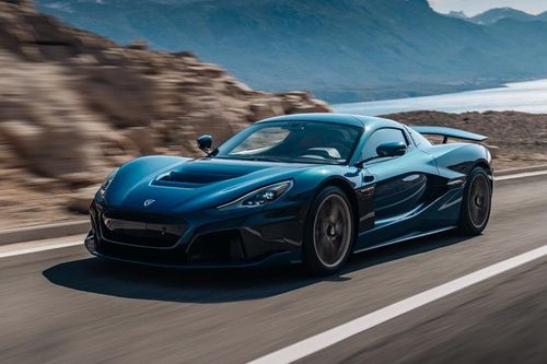 Siêu xe điện nhanh nhất thế giới có vận tốc hơn 400 km/h