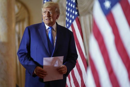 Ông Donald Trump thông báo tái tranh cử tổng thống