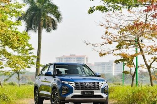 Hàng loạt xe gầm cao tăng giá tại thị trường Việt