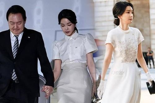 'Nữ thần áo sơ mi' gọi tên Đệ nhất phu nhân Tổng thống Hàn