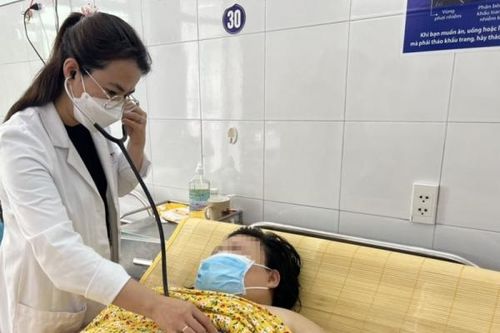 Đà Nẵng: Sản phụ nặng 140kg vượt cạn thành công, thỏa ước mơ làm mẹ