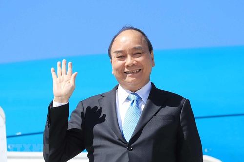 Chủ tịch nước Nguyễn Xuân Phúc lên đường thăm chính thức Thái Lan