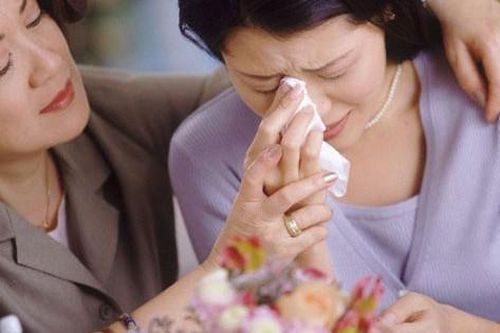 Được mẹ chồng chia cho mảnh đất 5 tỷ, con dâu chưa kịp vui đã phải bật khóc trước một việc bà yêu cầu làm ngay