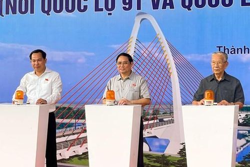 Thủ tướng đề nghị rút ngắn thời gian làm đường vành đai phía Tây Cần Thơ