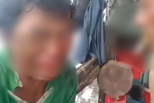 Người đàn ông bị hành hạ trên tàu
