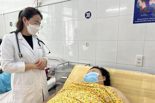 Sản phụ nặng 140 ký vượt cạn thành công tại Bệnh viện Đà Nẵng