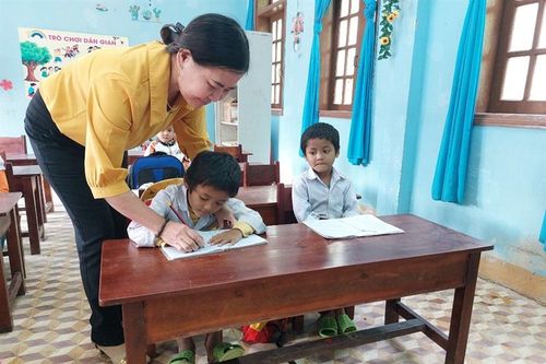 Chuyện dạy họcở đại ngàn Trường Sơn