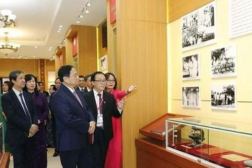 Đưa Đại học Y Hà Nội thành trung tâm đào tạo, nghiên cứu y khoa hàng đầu khu vực