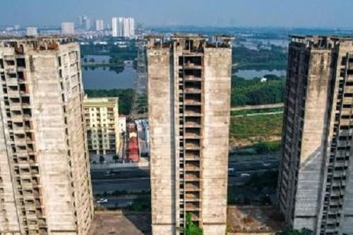 Ký túc xá nghìn tỷ bỏ hoang, tiềm ẩn nguy cơ mất an toàn