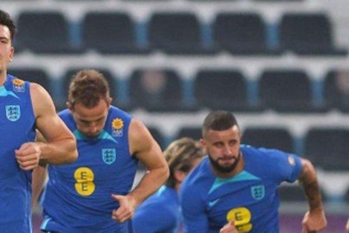 Walker khó đá, cơ hội cho Maguire đá trận ra quân ở World Cup