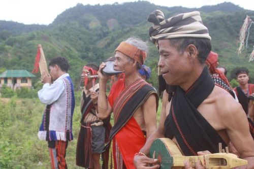 Chuyện người Vân Kiều