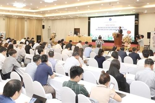 Kê đơn thuốc điện tử, người bệnh không phải đau đầu dịch chữ bác sĩ