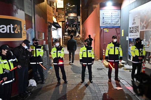Cảnh sát Hàn Quốc khám xét loạt văn phòng Bộ Nội vụ liên quan thảm kịch Itaewon