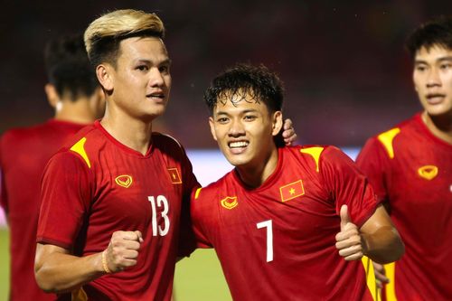 Danh sách tuyển Việt Nam: HLV Park Hang Seo gây bất ngờ