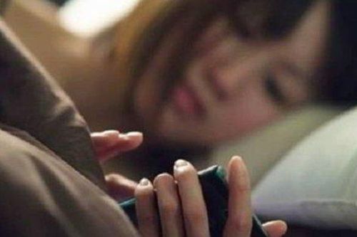 Chồng nghĩ vợ chung thủy tuyệt vời cho đến vô tình xem được facebook của vợ, cái kết còn xa hơn tưởng tượng rất nhiều