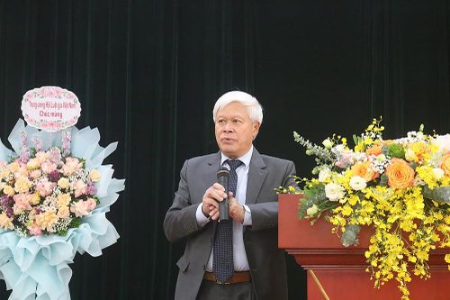 'Trăm năm cũng từ đây'- Hồi ức về khoa Ngữ văn trường Đại học Tổng hợp Hà Nội