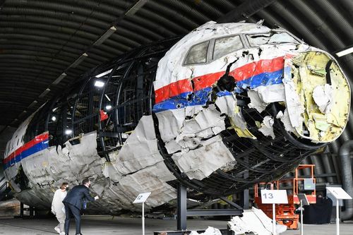 Tòa Hà Lan kết án chung thân ba nghi phạm bắn hạ máy bay MH17